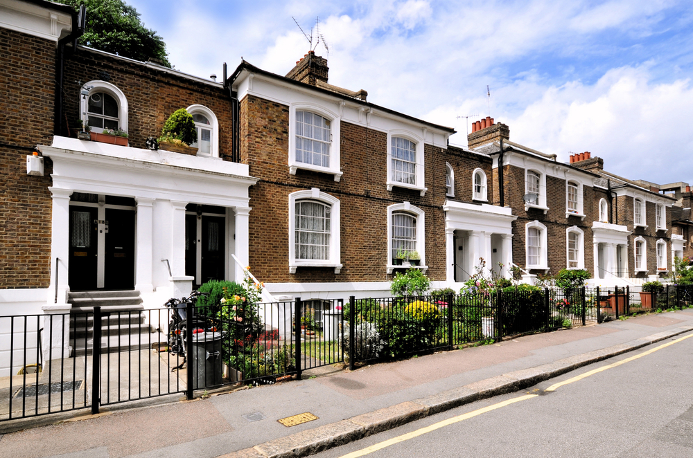 London Victorian house with modern rear extension by 2K Construction